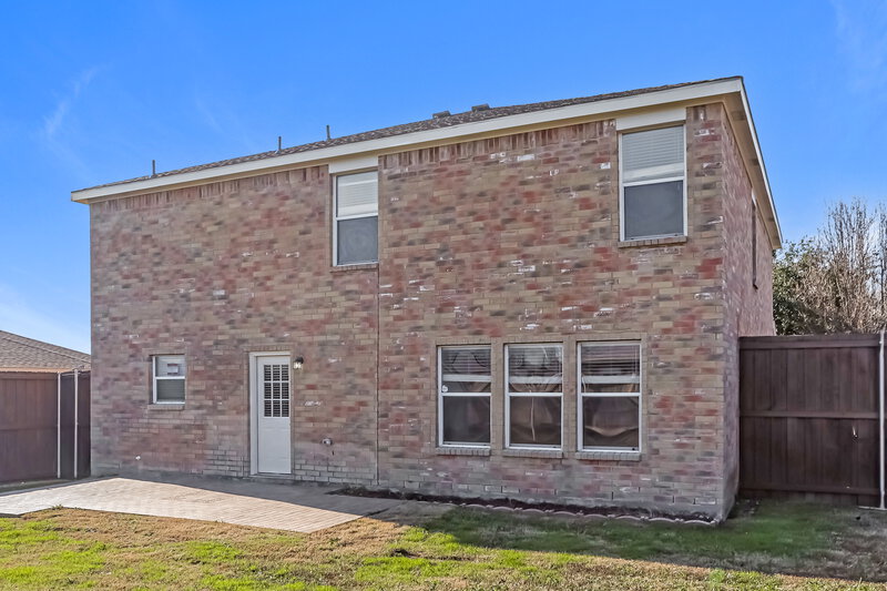 2,180/Mo, 207 Centenary Dr Forney, TX 75126 Rear View