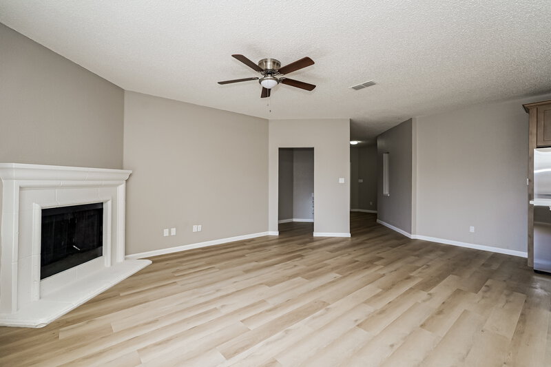 1,995/Mo, 6332 Downeast Dr Fort Worth, TX 76179 Living Room View