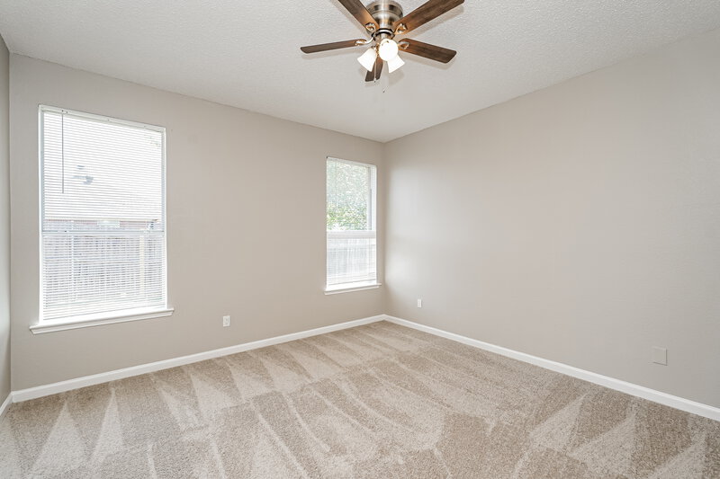 1,995/Mo, 6332 Downeast Dr Fort Worth, TX 76179 Main Bedroom View
