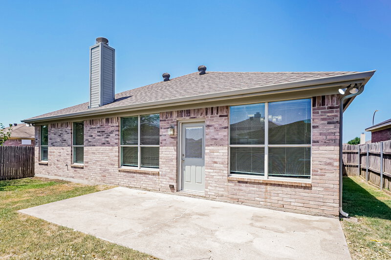 1,995/Mo, 6332 Downeast Dr Fort Worth, TX 76179 Rear View