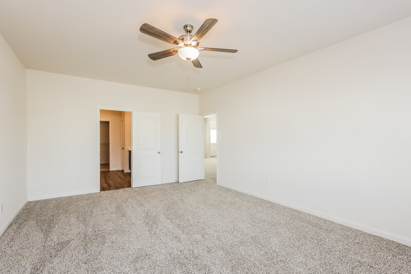 3,340/Mo, 9504 Aventura Dr Fort Worth, TX 76140 Main Bedroom View 2