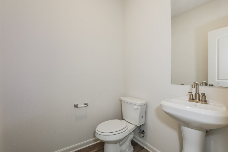 3,340/Mo, 9504 Aventura Dr Fort Worth, TX 76140 Bathroom View