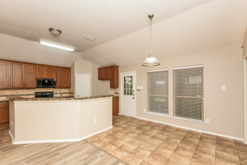 2,245/Mo, 424 Iron Ore Trl Fort Worth, TX 76131 Dining Room View