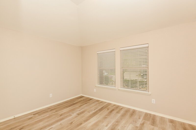 2,245/Mo, 424 Iron Ore Trl Fort Worth, TX 76131 Bedroom View