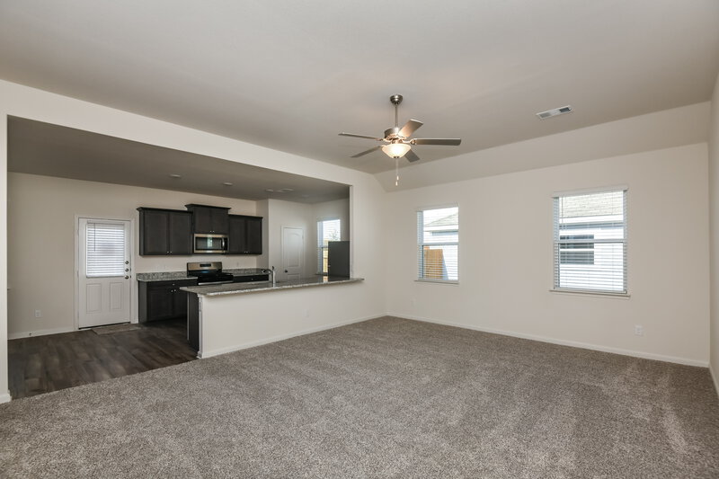 2,140/Mo, 9612 Teton Vista Dr Fort Worth, TX 76140 Living Room View 2
