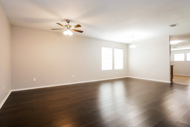 1,950/Mo, 12921 Pricklybranch Dr Fort Worth, TX 76244 Living Room View