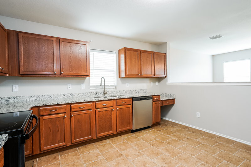 1,950/Mo, 12921 Pricklybranch Dr Fort Worth, TX 76244 Kitchen View