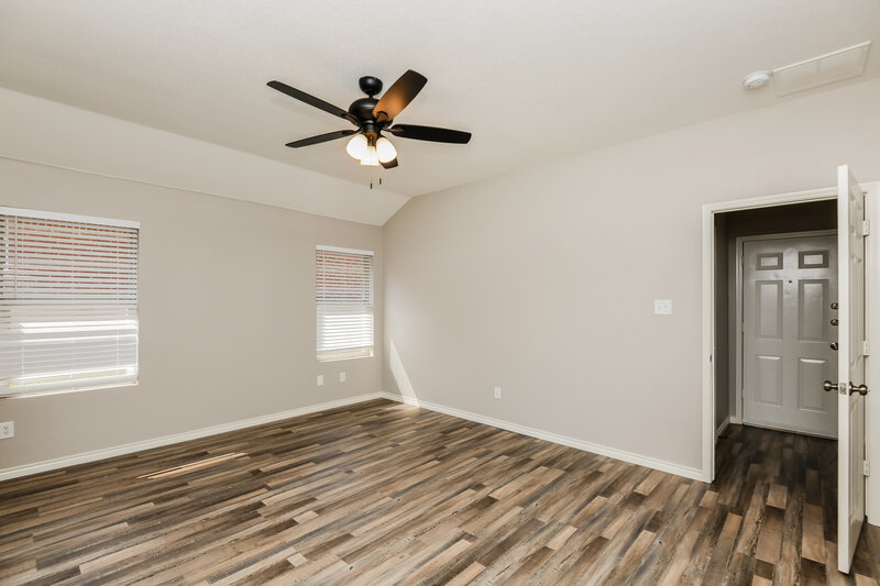 2,210/Mo, 7116 Cattle Dr Fort Worth, TX 76179 Main Bedroom View