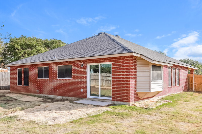 2,400/Mo, 2603 Goliad Ct Corinth, TX 76210 Rear View