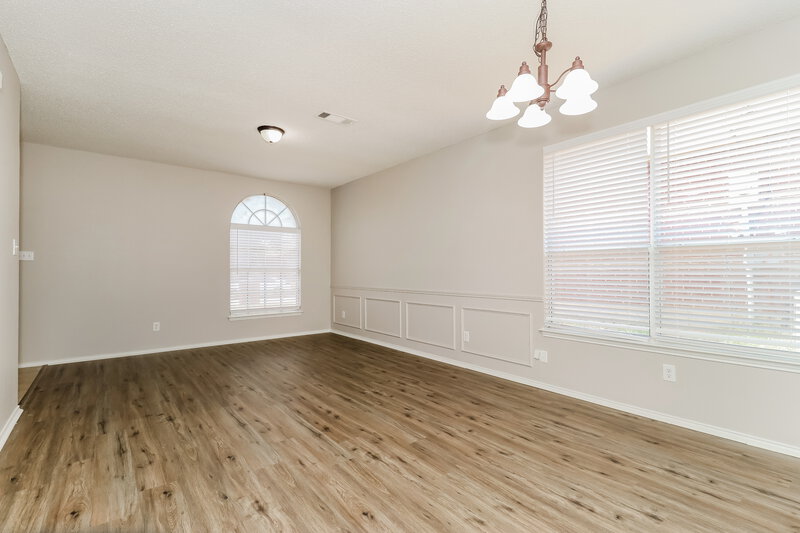 2,620/Mo, 4309 Falcon Perch Cir Arlington, TX 76001 Dining Room View
