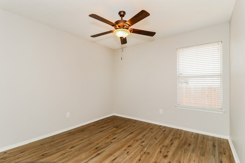 2,620/Mo, 4309 Falcon Perch Cir Arlington, TX 76001 Bedroom View 3