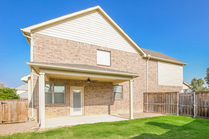 2,035/Mo, 7217 Tin Star Dr Fort Worth, TX 76179 Rear View