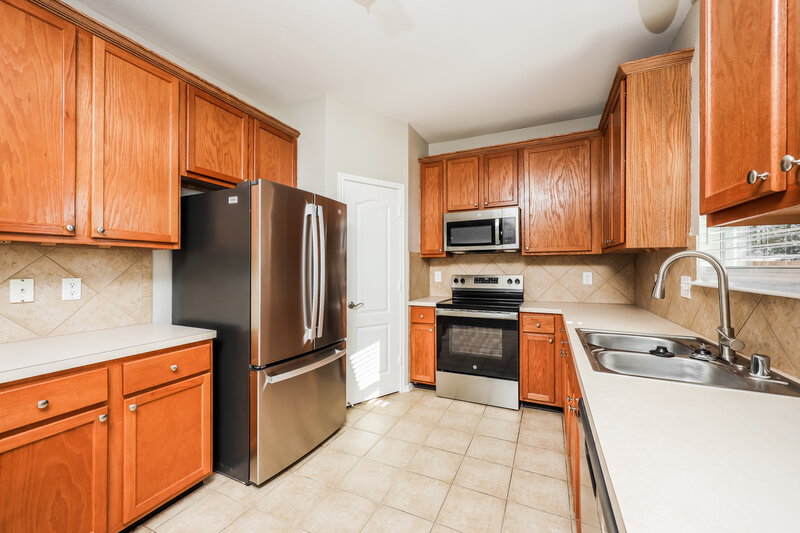 2,340/Mo, 2009 Chisolm Trl Forney, TX 75126 Kitchen View 2
