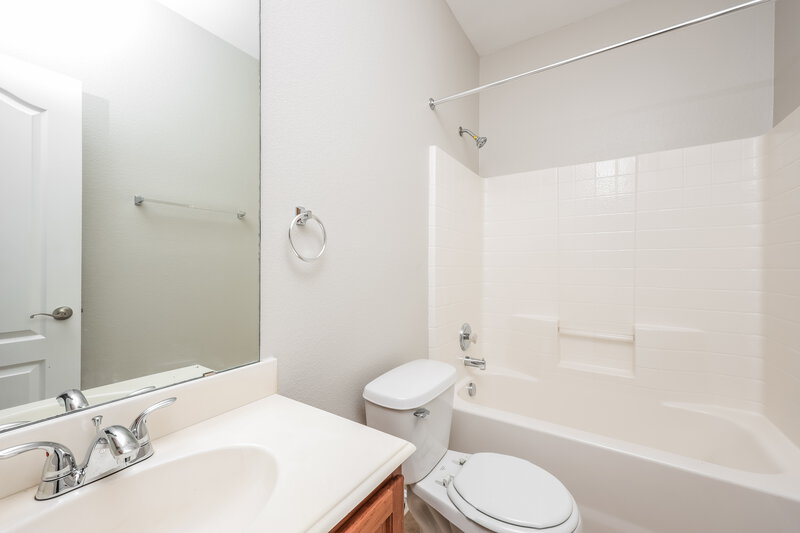 2,340/Mo, 2009 Chisolm Trl Forney, TX 75126 Bathroom View