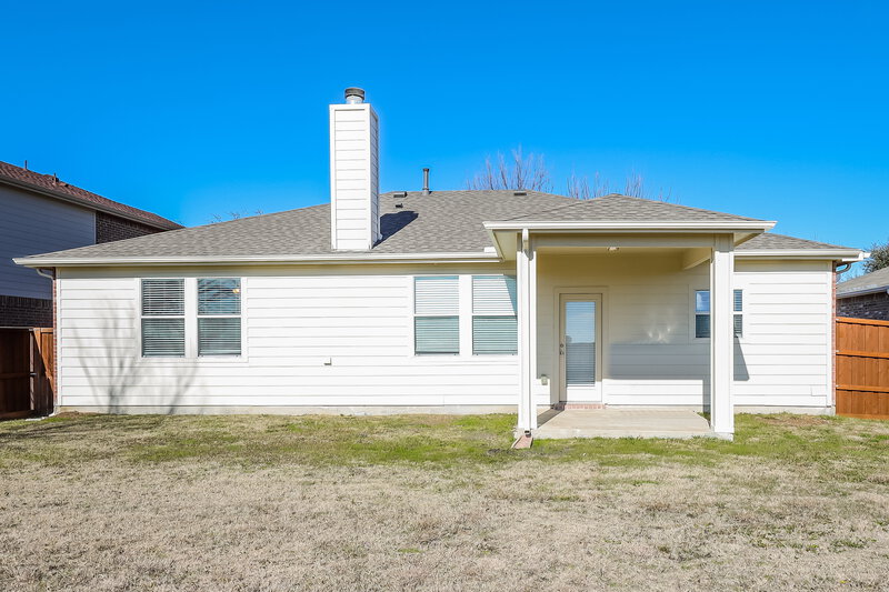 2,340/Mo, 2009 Chisolm Trl Forney, TX 75126 Rear View