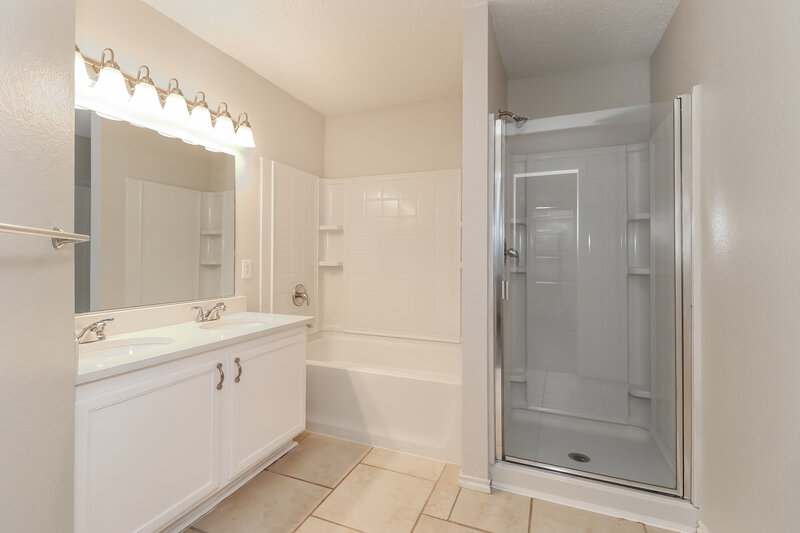 2,415/Mo, 637 Silvertop Rd Arlington, TX 76002 Misc View 8