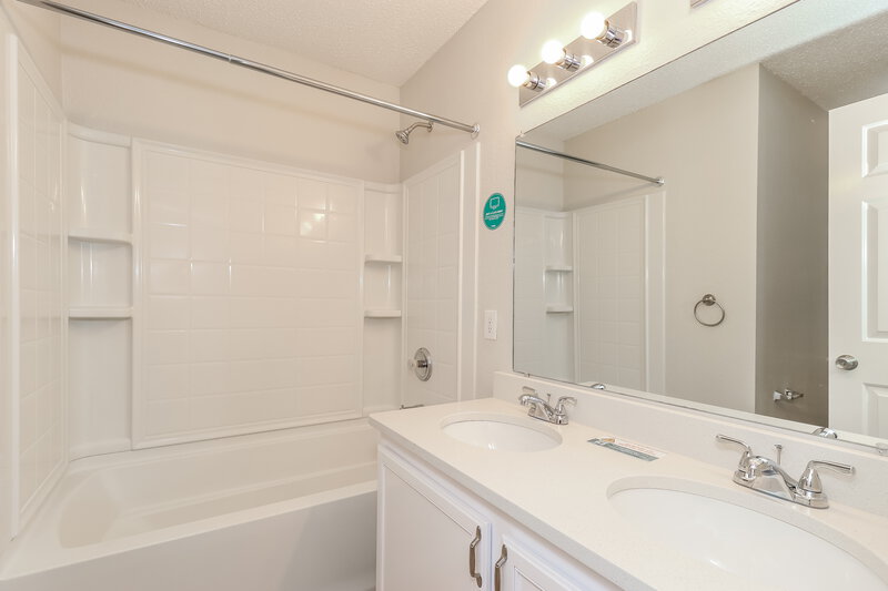 2,415/Mo, 637 Silvertop Rd Arlington, TX 76002 Misc View 12