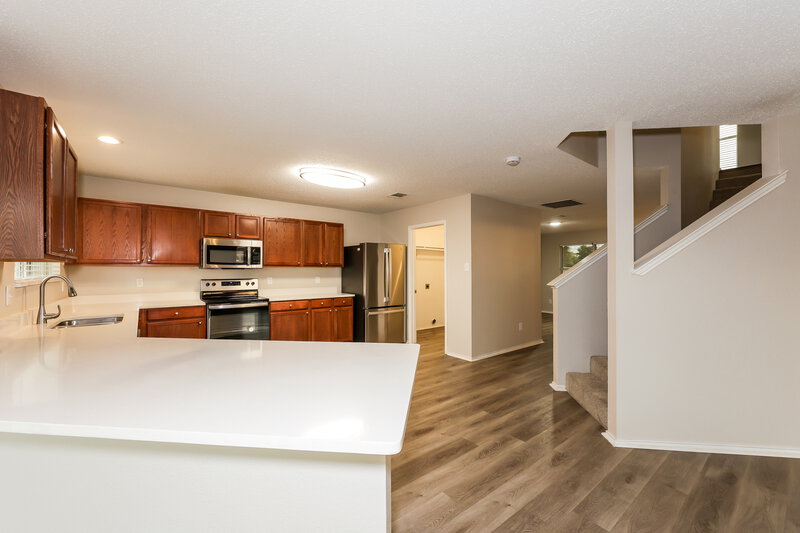 2,410/Mo, 807 Dove Meadows Dr Arlington, TX 76002 Kitchen View