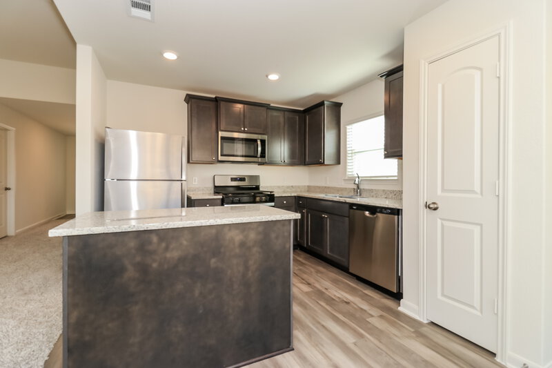 1,900/Mo, 1313 Woodwinds Dr Fort Worth, TX 76140 Misc View 4