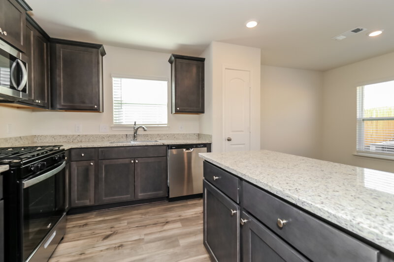 1,900/Mo, 1313 Woodwinds Dr Fort Worth, TX 76140 Misc View 5