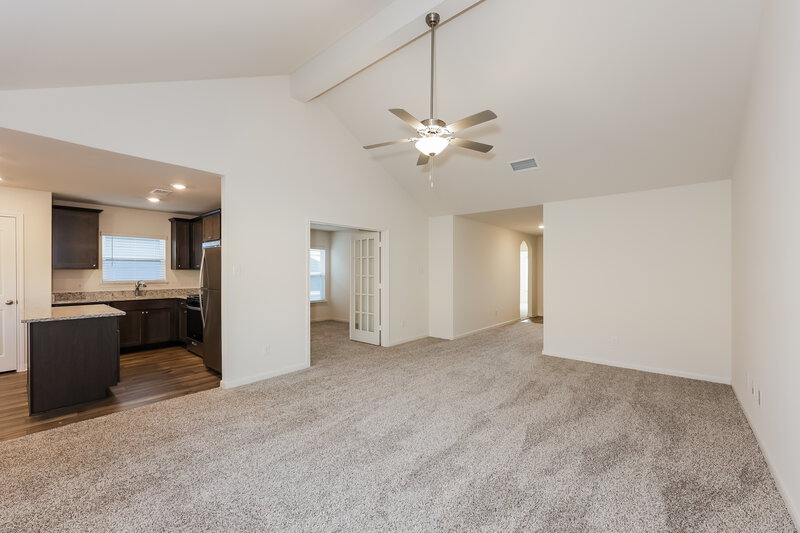 2,300/Mo, 9604 Teton Vista Dr Fort Worth, TX 76140 Living Room View