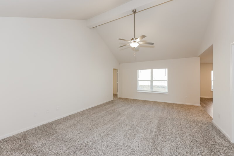 2,300/Mo, 9604 Teton Vista Dr Fort Worth, TX 76140 Living Room View 2