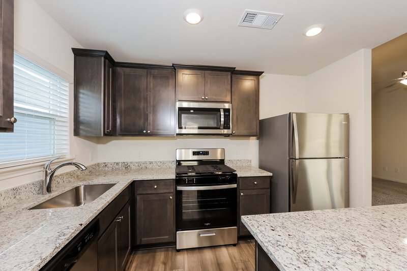 2,300/Mo, 9604 Teton Vista Dr Fort Worth, TX 76140 Kitchen View