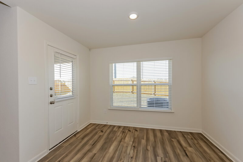 2,020/Mo, 9600 Teton Vista Dr Fort Worth, TX 76140 Dining Room View