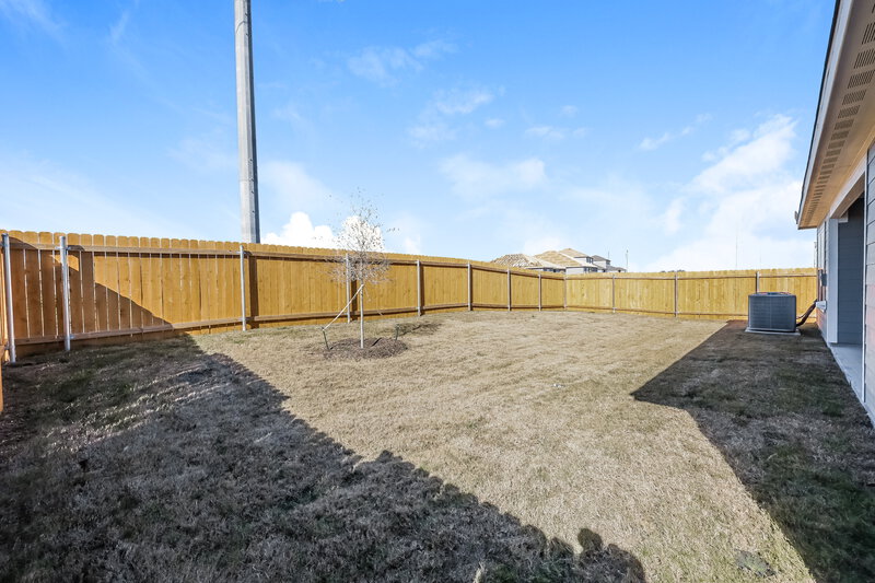 2,020/Mo, 9600 Teton Vista Dr Fort Worth, TX 76140 Rear View