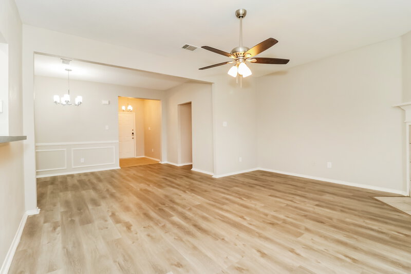 2,265/Mo, 726 Victoria Dr Midlothian, TX 76065 Misc View