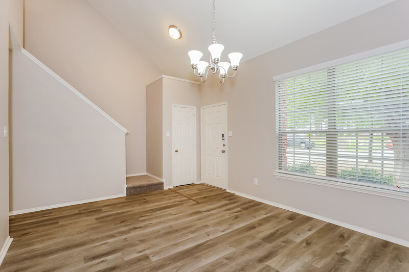 2,395/Mo, 10509 Lipan Trl Fort Worth, TX 76108 Dining Room View