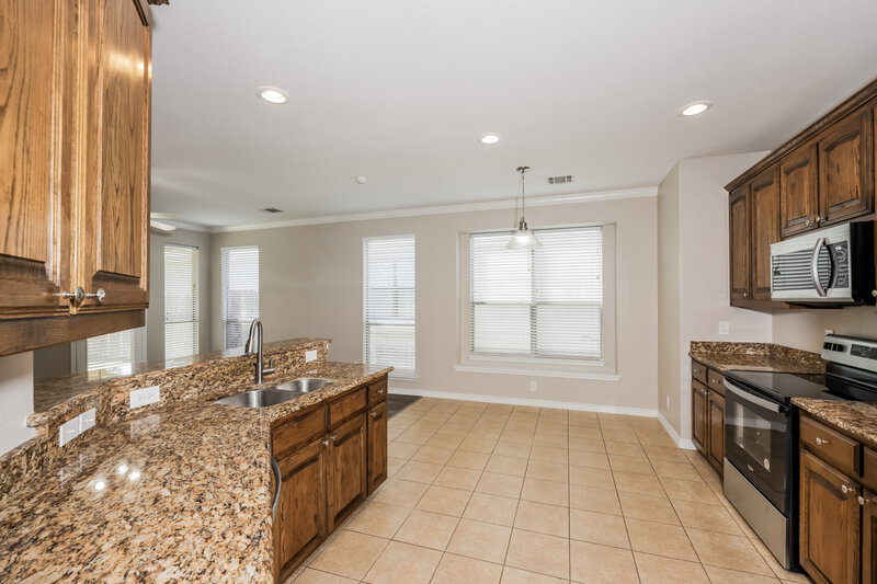 2,300/Mo, 805 San Felipe Trl Haslet, TX 76052 Kitchen View