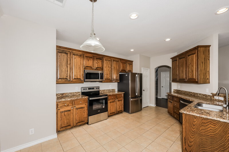 2,300/Mo, 805 San Felipe Trl Haslet, TX 76052 Kitchen View 2