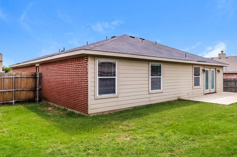 1,770/Mo, 2528 Buffalo Run Burleson, TX 76028 Rear View