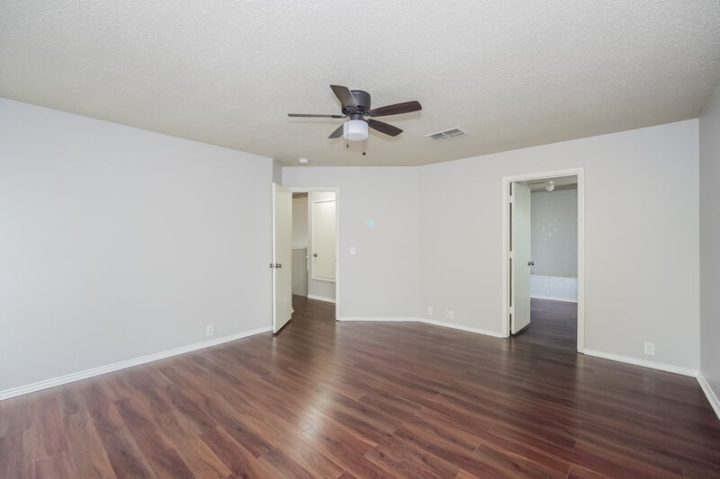 2,065/Mo, 1028 Springcreek Dr Denton, TX 76210 Main Bedroom View 2