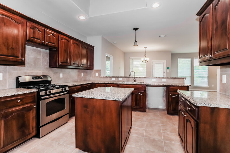 2,415/Mo, 1400 Zanna Grace Way Haslet, TX 76052 Kitchen View 2