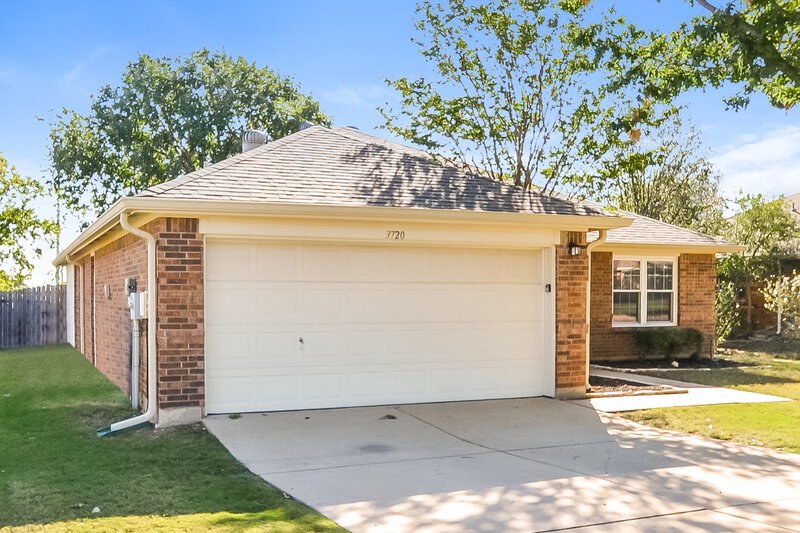 3,310/Mo, 3720 Allison Dr Denton, TX 76207 Front View