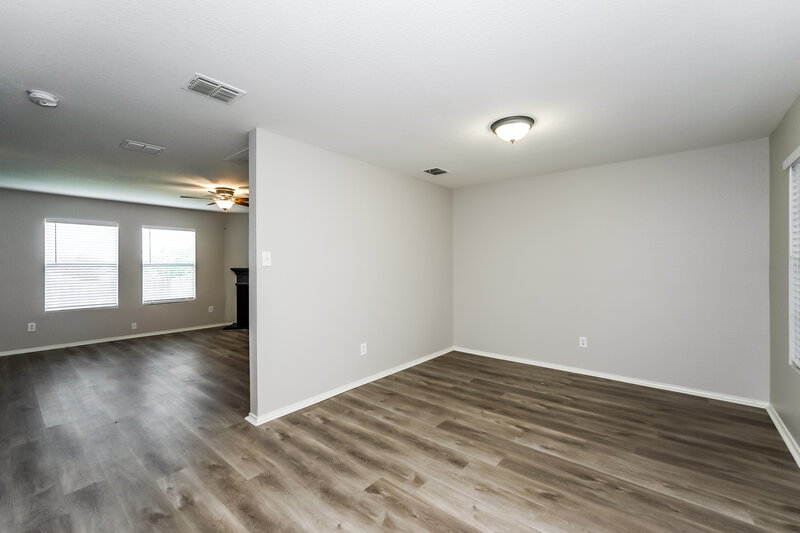 2,060/Mo, 14024 Sand Hills Dr Haslet, TX 76052 Living Room View 2