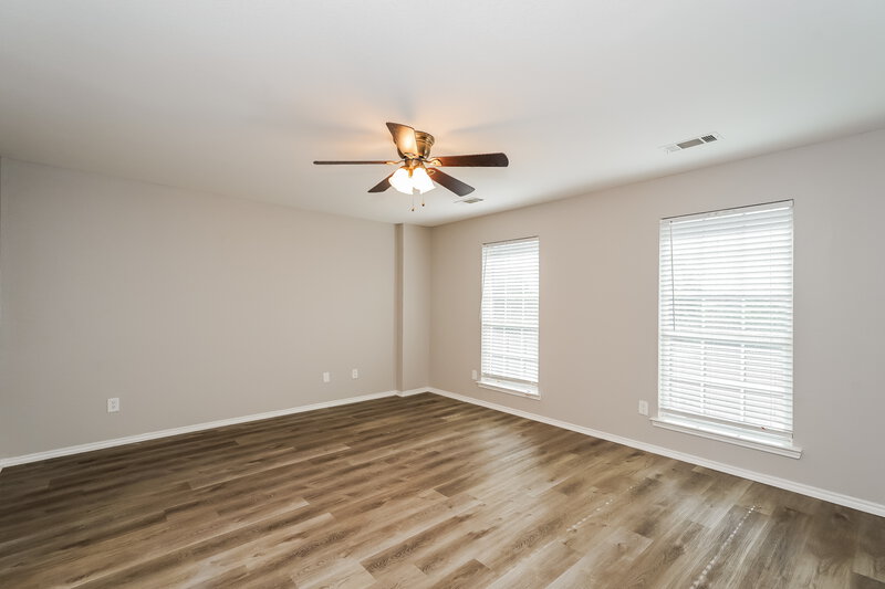 1,985/Mo, 1405 Pochard Dr Sanger, TX 76266 Main Bedroom View
