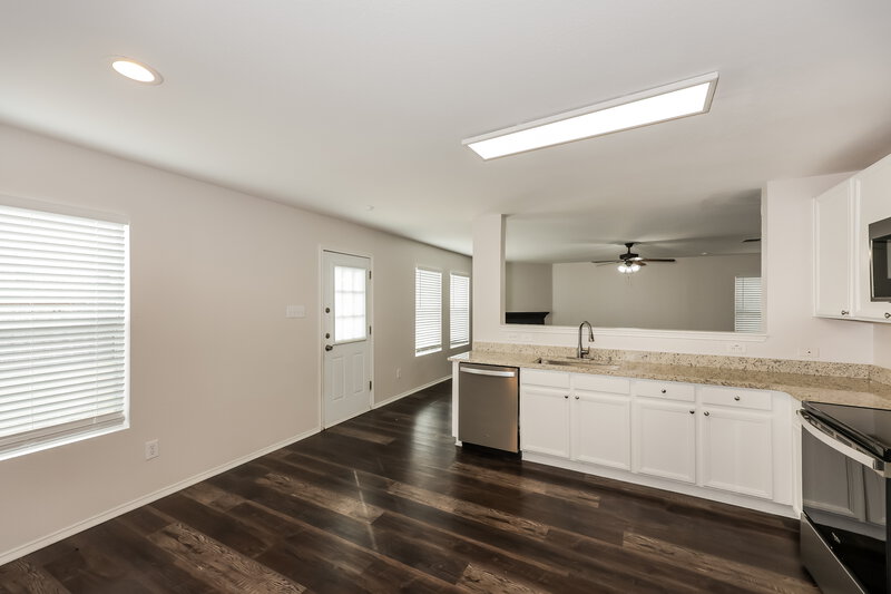 2,395/Mo, 1205 Saltgrass Dr Crowley, TX 76036 Kitchen View 3