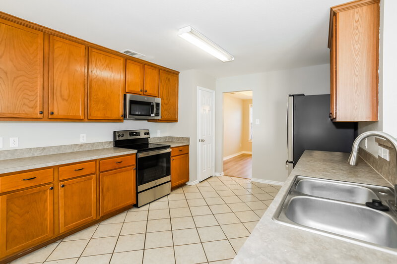 2,230/Mo, 9032 Wild Rose Ln Cross Roads, TX 76227 Kitchen View