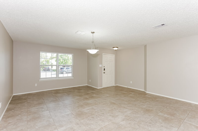2,240/Mo, 904 Simi Dr Arlington, TX 76001 Dining Room View