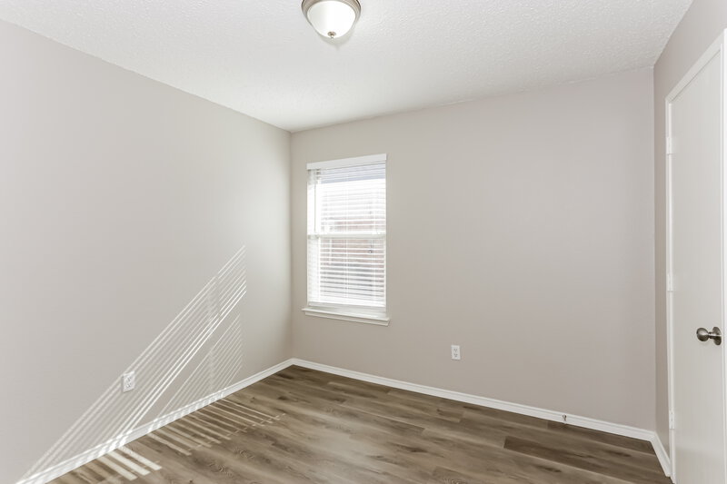 2,240/Mo, 904 Simi Dr Arlington, TX 76001 Bedroom View