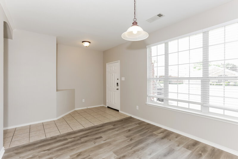 2,235/Mo, 7633 Hollow Forest Dr Fort Worth, TX 76123 Dining Room View