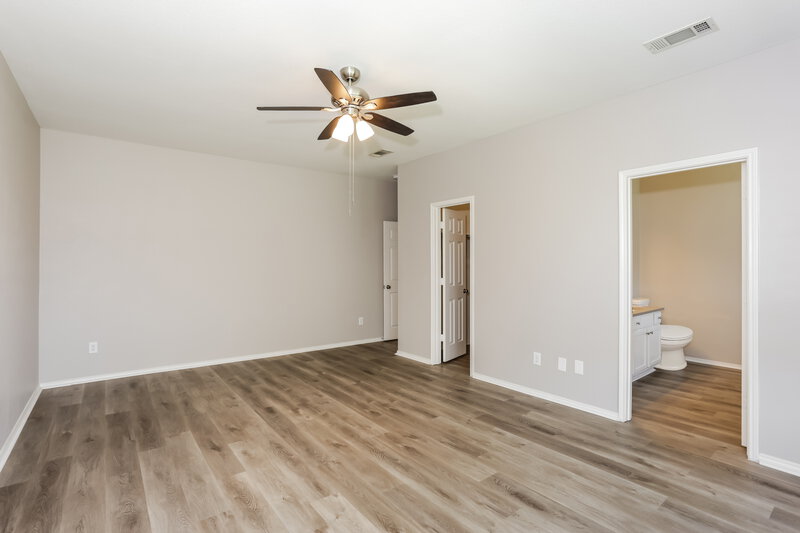 2,235/Mo, 7633 Hollow Forest Dr Fort Worth, TX 76123 Main Bedroom View 2