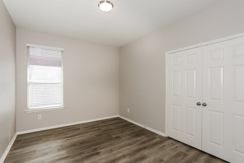 2,235/Mo, 7633 Hollow Forest Dr Fort Worth, TX 76123 Bedroom View