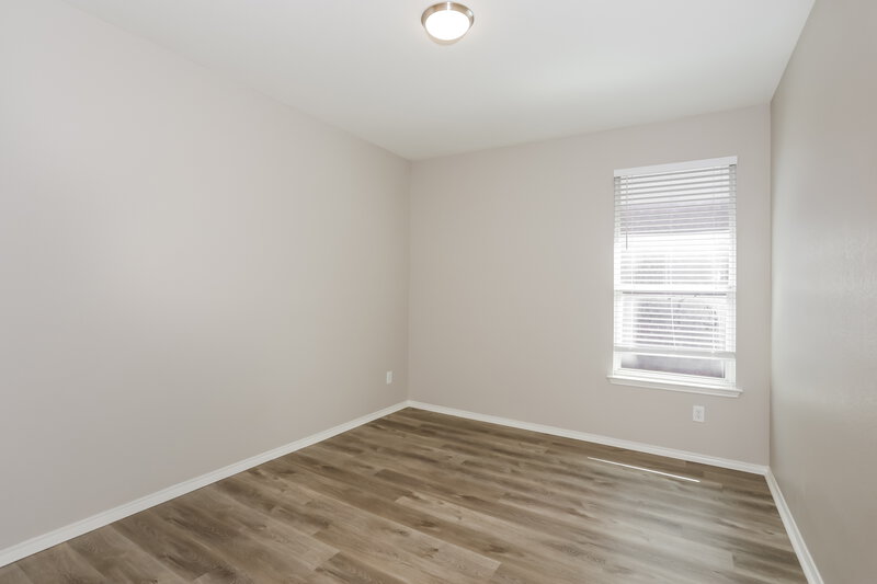 2,235/Mo, 7633 Hollow Forest Dr Fort Worth, TX 76123 Bedroom View 2
