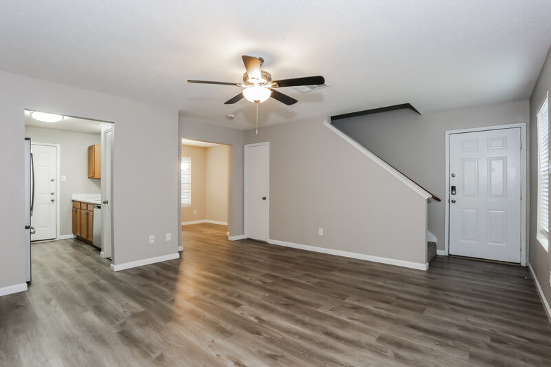 1,690/Mo, 3148 Heritage Ln Forest Hill, TX 76140 Living Room View 2