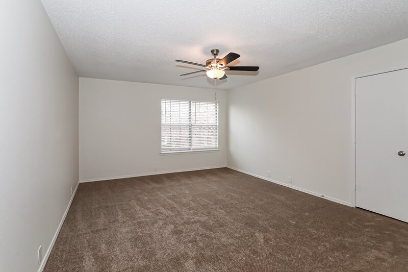 2,010/Mo, 1125 Springcreek Dr Denton, TX 76210 Main Bedroom View 2