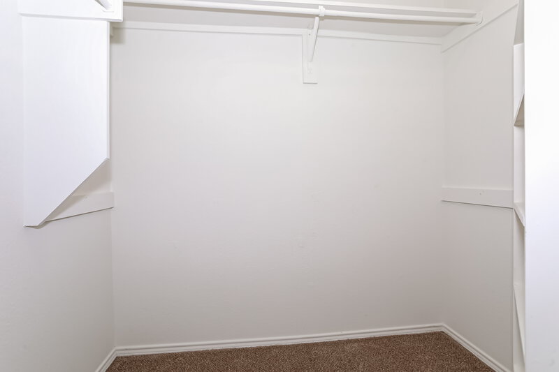 2,010/Mo, 1125 Springcreek Dr Denton, TX 76210 Walk In Closet View